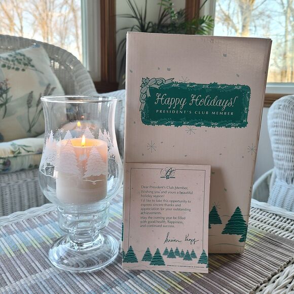 Vintage Avon President's Club 1996 Luminarc Glass Hurricane Lamp Sleigh Ride - Picture 1 of 10